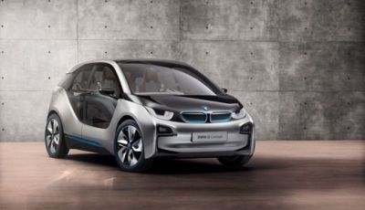 BMW i3 prezzi da 36.200 euro per l’elettrica compatta di BMW