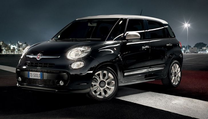 La Fiat 500L di Papa Francesco all’asta a Filadelfia - Foto 2 di 4