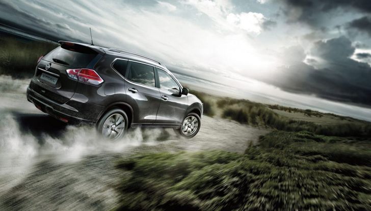 Nissan X-Trail regala la sicurezza stradale con il Safety Shield - Foto 8 di 16