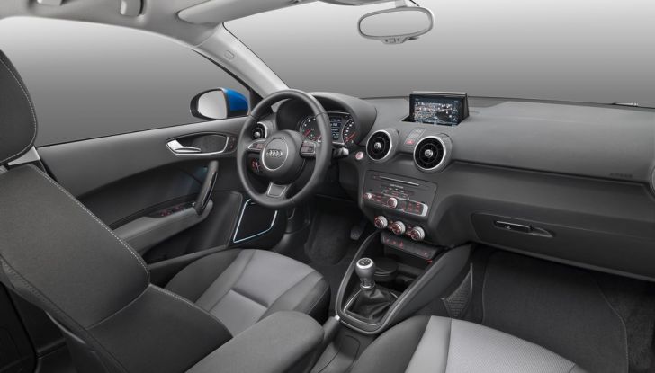 audi a1 sportback plancia