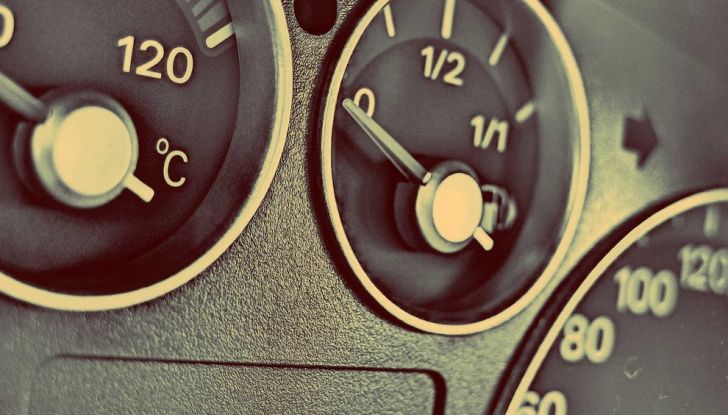 Riconoscere una buona auto usata: consigli e suggerimenti per l’acquisto - Foto 9 di 13