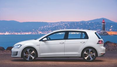 Volkswagen Golf VII Restyling, a novembre la presentazione