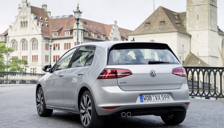 Volkswagen Golf: a Ginevra con il lifting - Foto 4 di 10