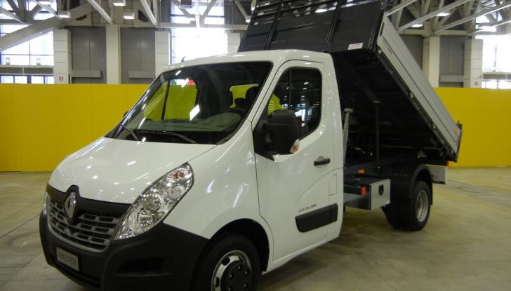 Renault lancia il Business Booster Tour 2016 - Foto 19 di 27