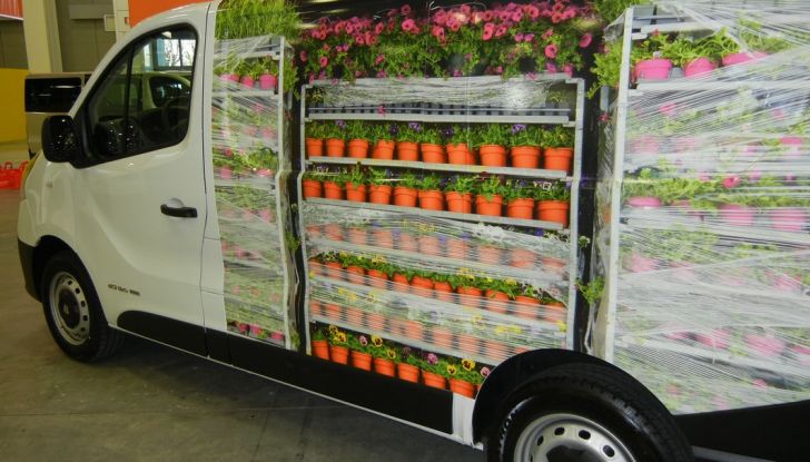 Renault lancia il Business Booster Tour 2016 - Foto 24 di 27