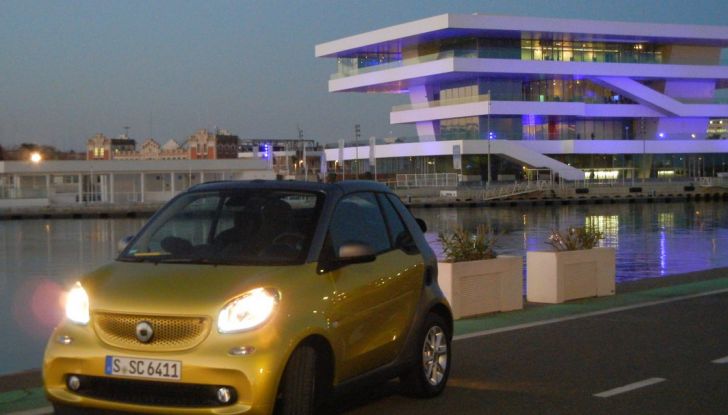 Nuova Smart Fortwo Cabrio: il nostro test drive - Foto 30 di 44