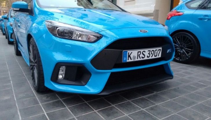 Ford Focus RS equipaggiata Michelin, frontale.