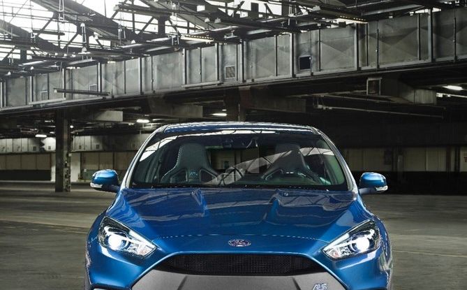Ford-Focus RS 2016, frontale.