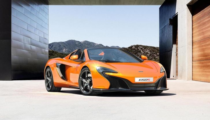 McLaren 650S in versione Spider Man - Foto 11 di 11