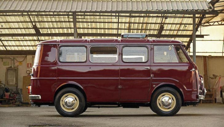 Alfa Romeo Romeo, il van del Biscione chiamato anche Autotutto o T10 - Foto 3 di 11