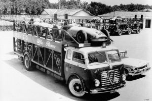 Romeo, il furgone di Alfa presentato in anteprima nel 1954.