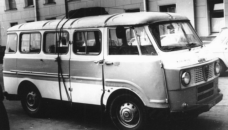 Alfa Romeo Romeo, il van del Biscione chiamato anche Autotutto o T10 - Foto 4 di 11