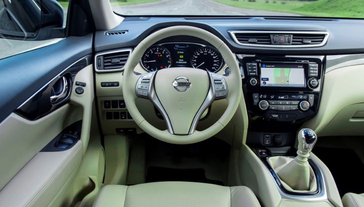 Nissan X-Trail regala la sicurezza stradale con il Safety Shield - Foto 15 di 16