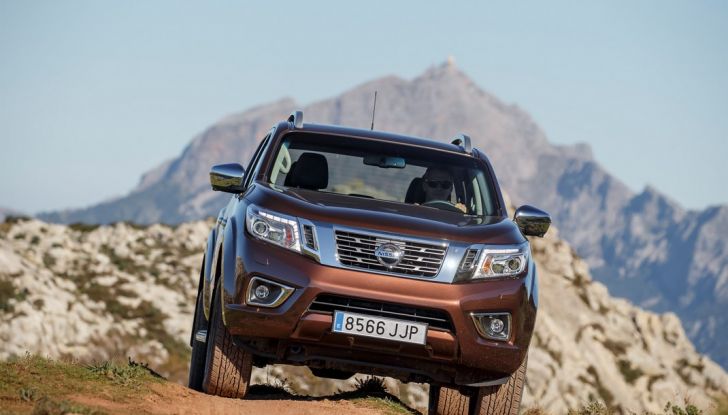 Nissan Navara: in vendita il Pick-Up Of The Year 2016 - Foto 15 di 18