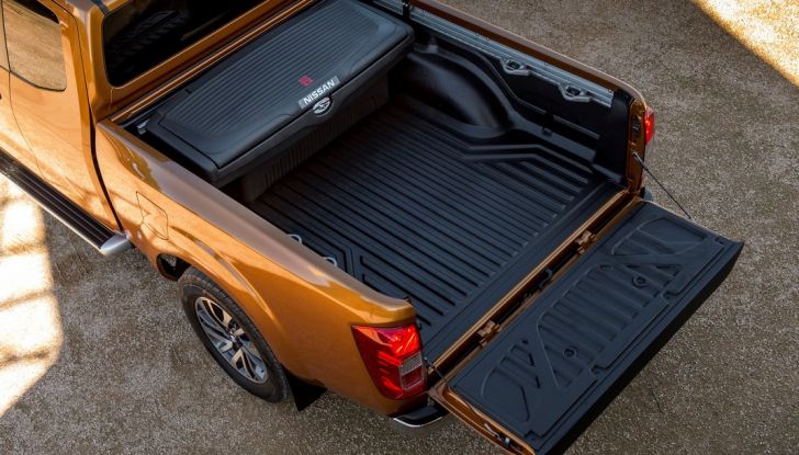 Nissan Navara: in vendita il Pick-Up Of The Year 2016 - Foto 18 di 18