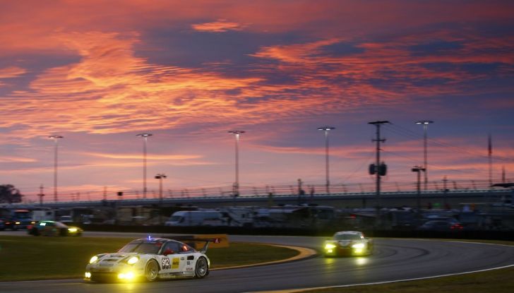 24 Ore di Daytona: inizia con un doppio podio la stagione di Porsche in America - Foto 13 di 18