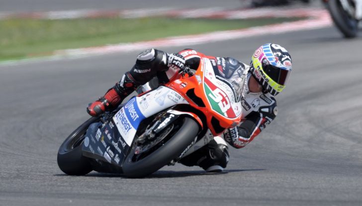 Tourist Trophy 2016: Alex Polita partecipa con la BMW S1000R - Foto 10 di 10