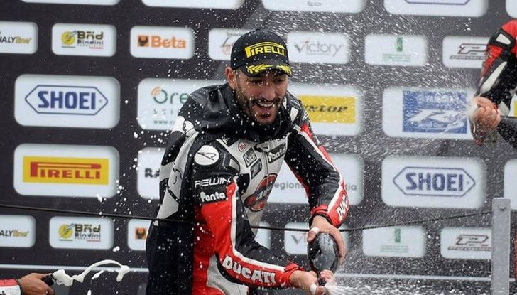 Tourist Trophy 2016: Alex Polita partecipa con la BMW S1000R - Foto 3 di 10