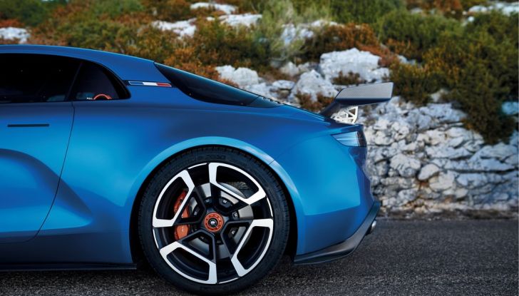 Alpine Vision: una coupè per il ritorno della casa francese - Foto 22 di 23