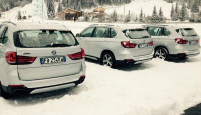 BMW X5 xDrive40e, l’ibrida plug-in provata su strada e sulla neve