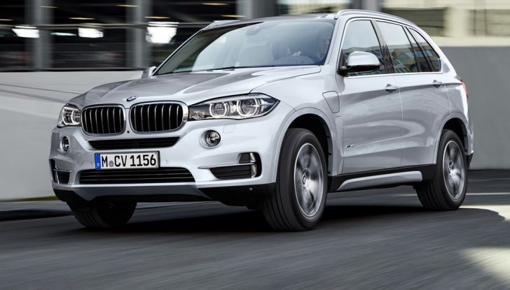 BMW X5 xDrive40e, l’ibrida plug-in provata su strada e sulla neve - Foto 3 di 15