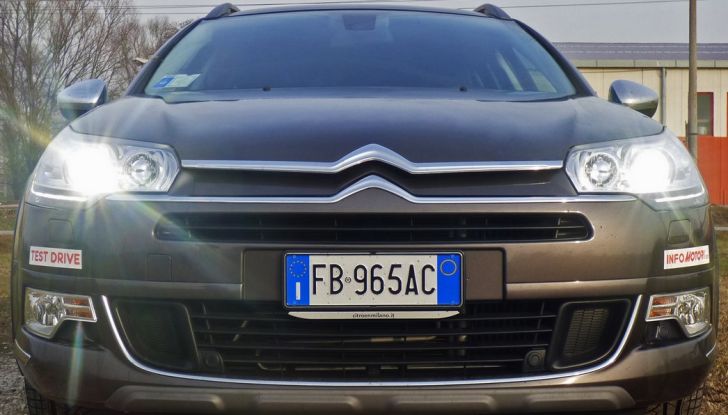 Citroën C5 Cross Tourer: Prova su strada, caratteristiche e prezzi - Foto 1 di 11
