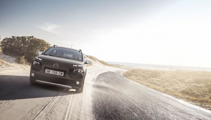 Citroen C4 Cactus Rip Curl al Salone dell’Automobile di Ginevra 2016 - Foto 4 di 11