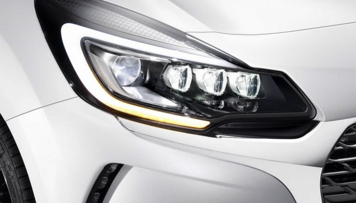 DS3 DS3 Cabrio 2016 dettaglio fanali