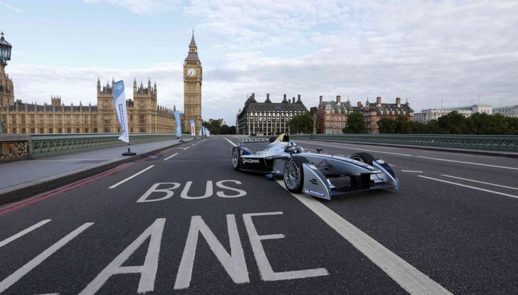 Formula E: Renault partner dell’ePrix di Parigi - Foto 14 di 15