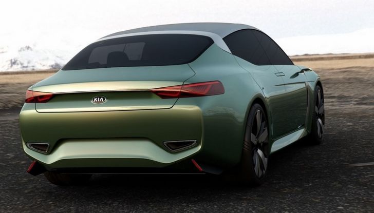 Kia CK, la berlina sportiva rivale di Audi A4, BMW Serie 3 e Mercedes Classe C - Foto 6 di 12