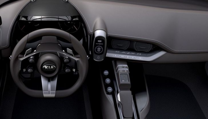 Kia CK, la berlina sportiva rivale di Audi A4, BMW Serie 3 e Mercedes Classe C - Foto 12 di 12