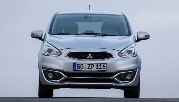 Mitsubishi Space Star: prova su strada, informazioni e prezzi - Foto 6 di 10