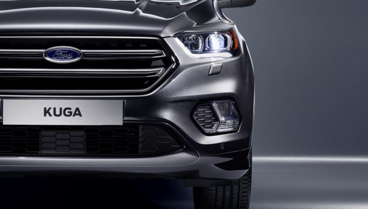 Nuova Ford Kuga, fanali anteriore.