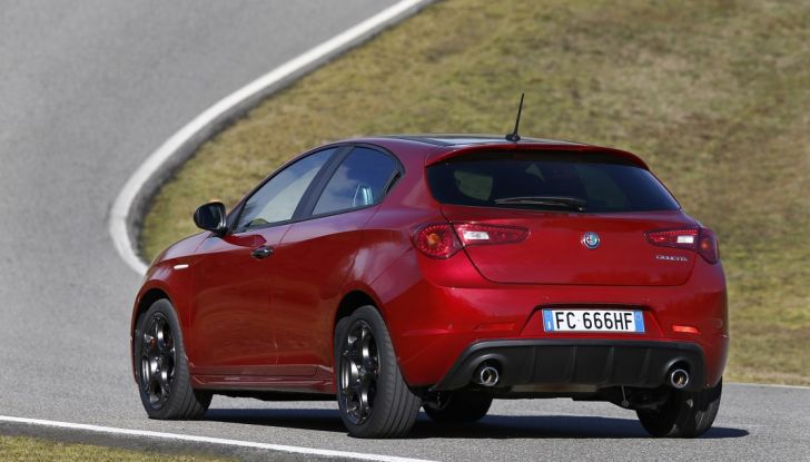 Nuova Alfa Romeo Giulietta 2016 prova strada prezzi motori informazioni tecniche