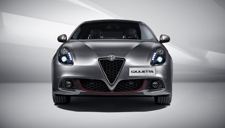 Nuova Alfa Romeo Giulietta 2016 prova strada prezzi motori informazioni tecniche