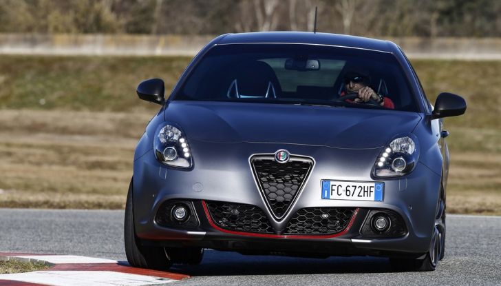 Nuova Alfa Romeo Giulietta 2016 prova strada prezzi motori informazioni tecniche