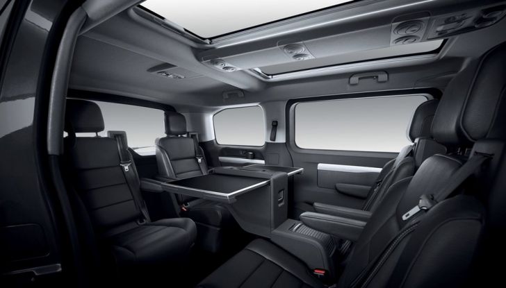 Nuovi Peugeot Traveller e Traveller i-Lab 3.0 - Foto 15 di 16