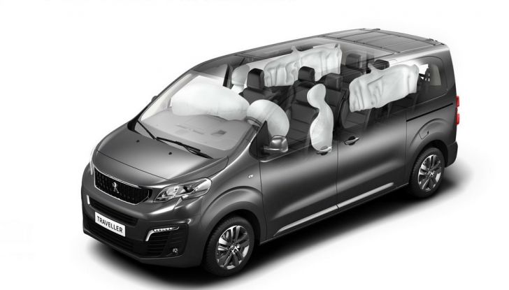 Nuovi Peugeot Traveller e Traveller i-Lab 3.0 - Foto 3 di 16