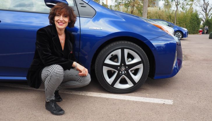 Nuova Toyota Prius, prova su strada della quarta generazione - Foto 1 di 48