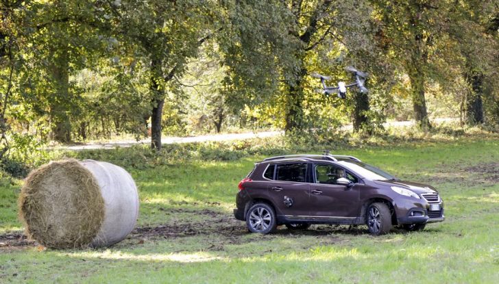 Peugeot presenta Best Technology Experience: video a realtà virtuale per i  test drive - Foto 8 di 10