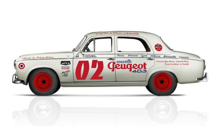 Peugeot a Rétromobile 2016 con le coupé e le cabriolet - Foto 1 di 14