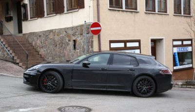 Porsche Panamera Shooting Brake prime immagini spia della nuova station wagon