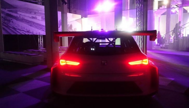 Seat Leon Cupra 290: prova su strada, dati tecnici e prestazioni - Foto 16 di 17