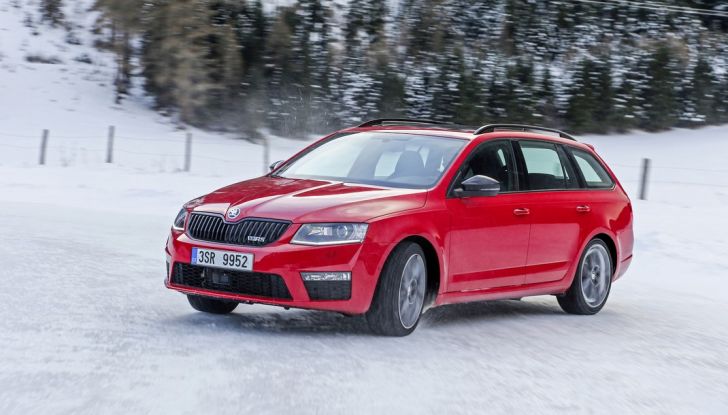 Skoda Octavia Wagon RS 4×4 - Foto 6 di 10