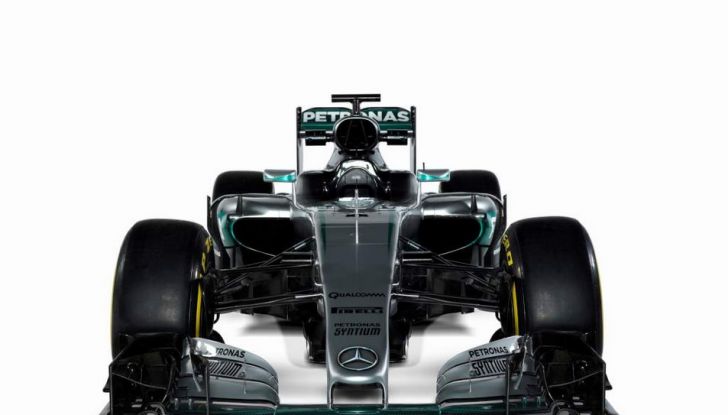 F1 2016: arriva la nuova Mercedes W07 ed è sfida con la Ferrari a Montmelò - Foto 3 di 13