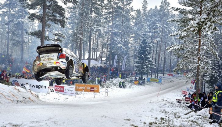 Volkswagen Polo R WRC vince con Ogier e Ingrassia il Rally di Svezia - Foto 6 di 12