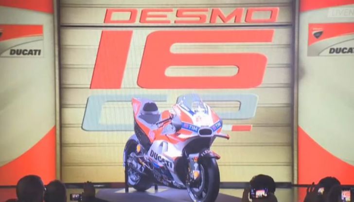 Ducati MotoGP 2016: La presentazione live della Desmosedici GP a Borgo Panigale - Foto 1 di 15