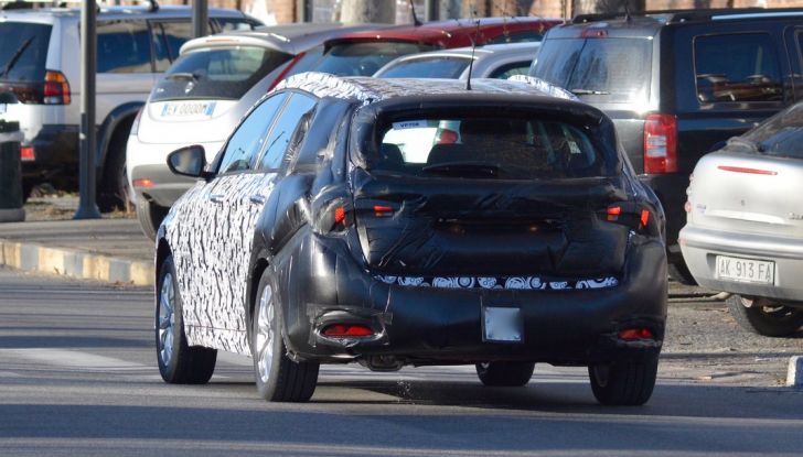 Fiat Tipo SW foto spia.