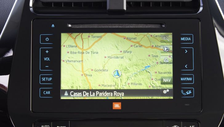 Nuova Toyota Prius, prova su strada della quarta generazione - Foto 41 di 48