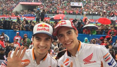 La Honda RC213V 2016 di Marquez e Pedrosa